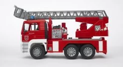 BRUDER 02771 - MAN Feuerwehr Mit Drehleiter -Spielwarenladen bruder 02771 man feuerwehr